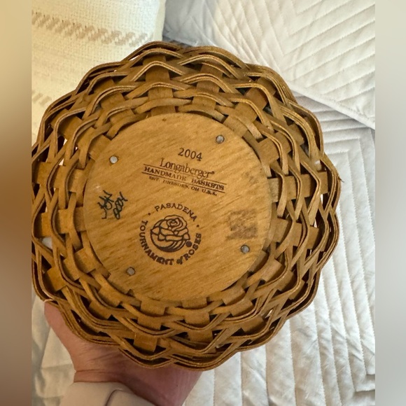 Longaberger 2004 LET ME CALL YOU SWEETHEART BASKET SET, Rose Parade Tie-On - Picture 5 of 6